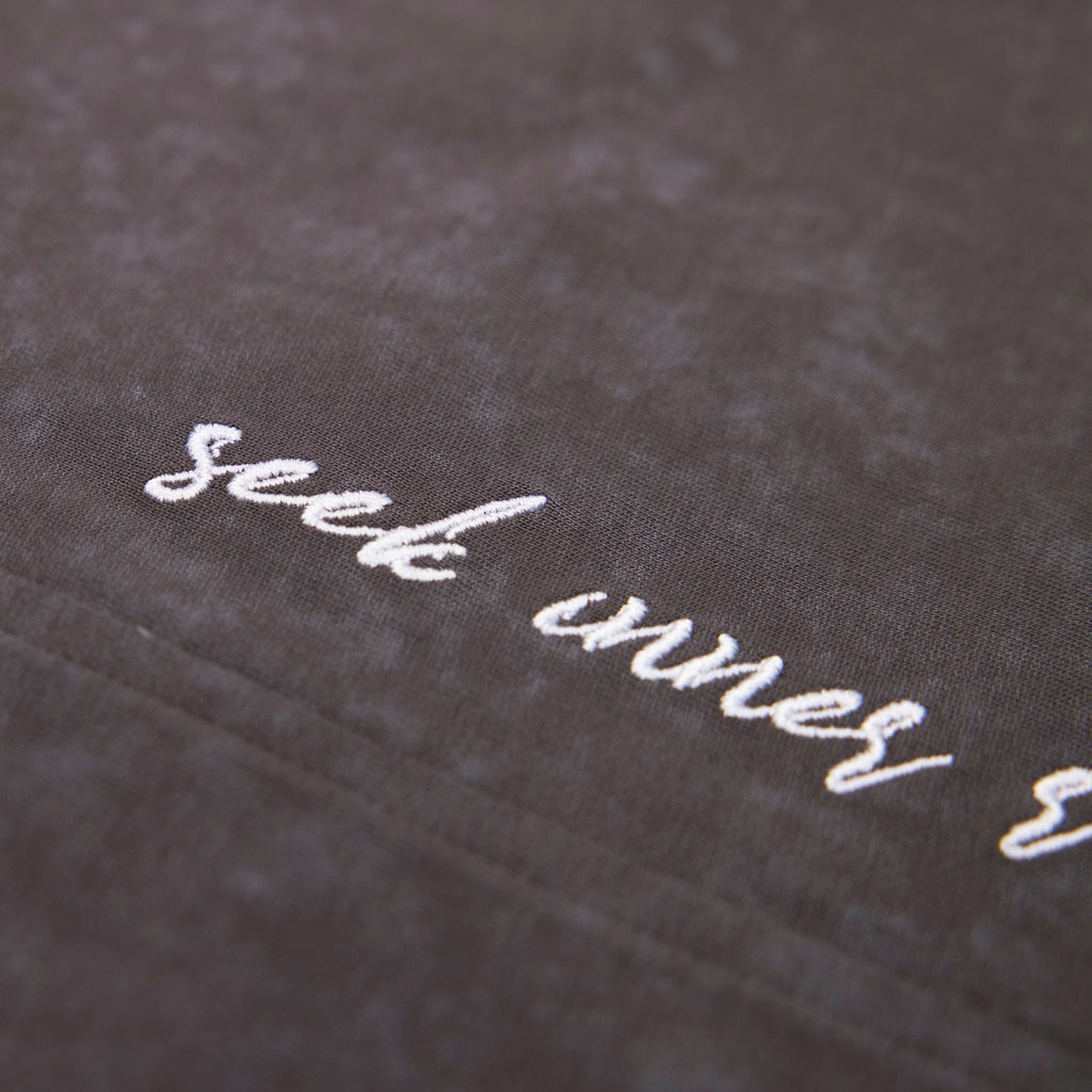 Earth Tide Core Basic Washed Tee Grey