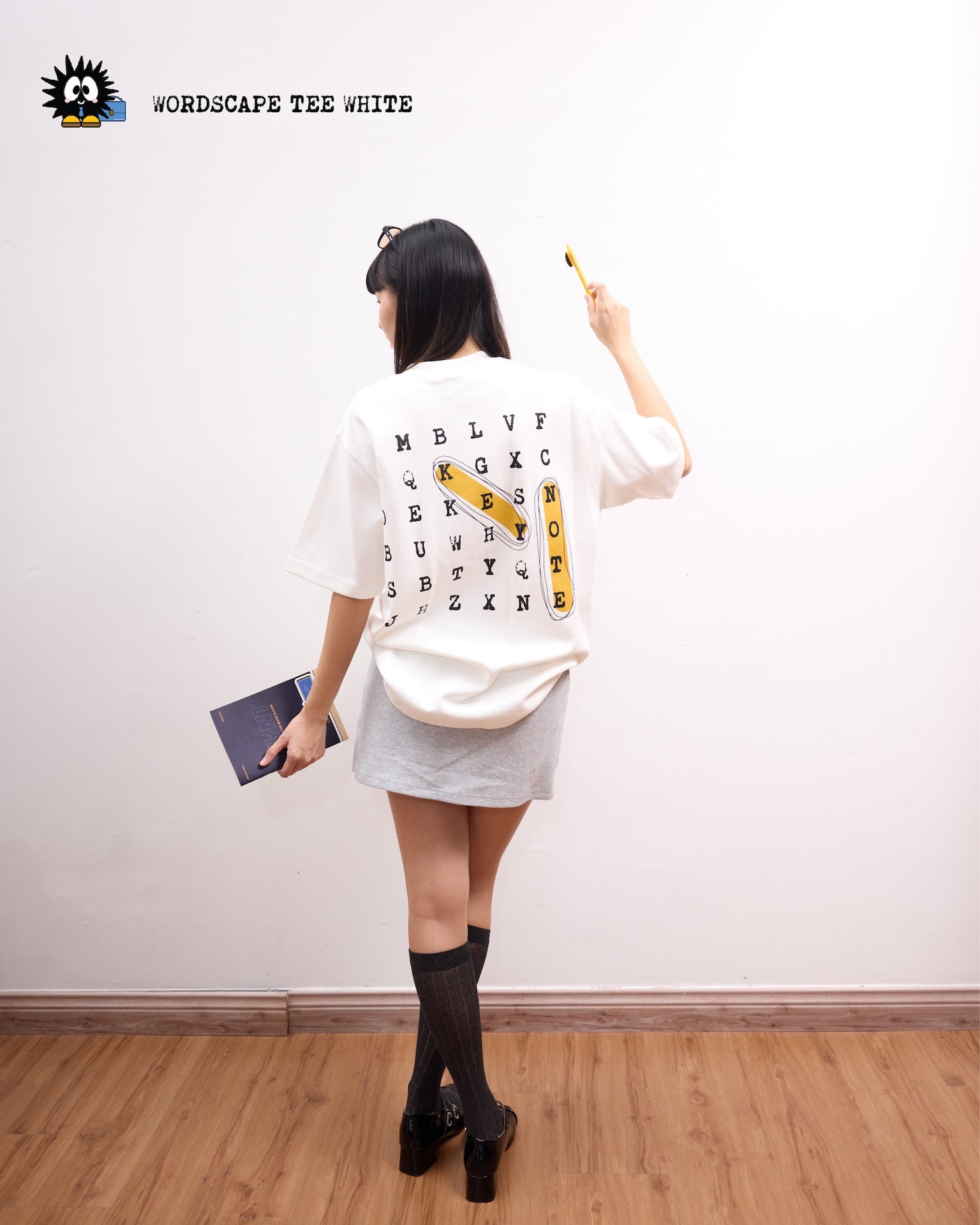 KEYNOTE | Workaholic Wordscape Tee White - SWAGANZ