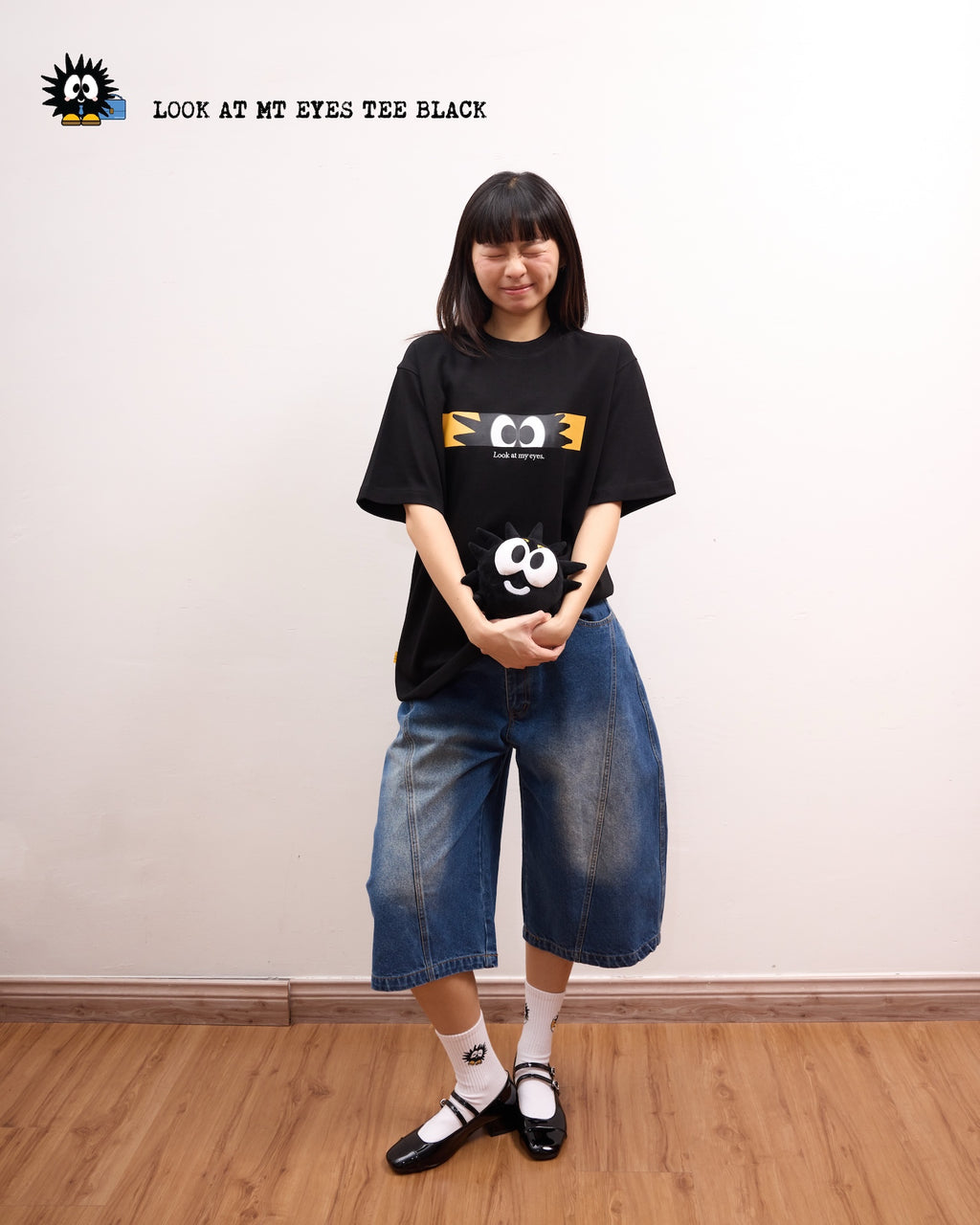 Look At My Eyes Tee Black