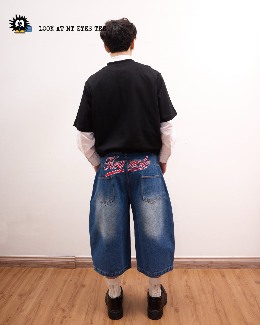 Look At My Eyes Tee Black