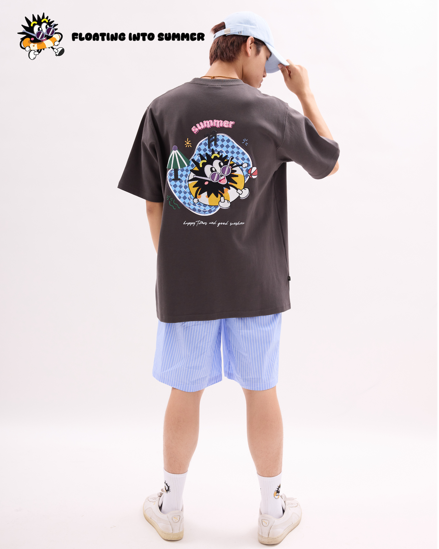 Floting Into Summer Tee Grey