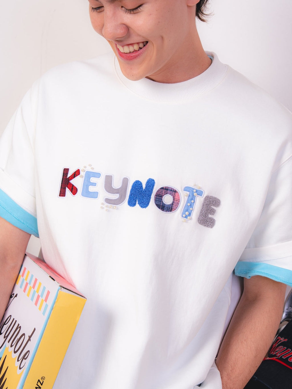KEYNOTE | Holiday Patchwork Tee White - SWAGANZ