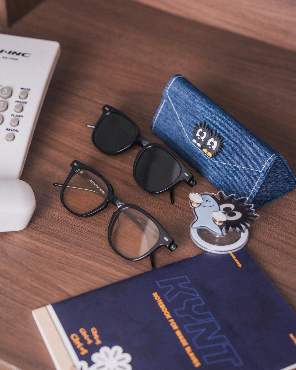 KEYNOTE | Commute Vision Shades Black